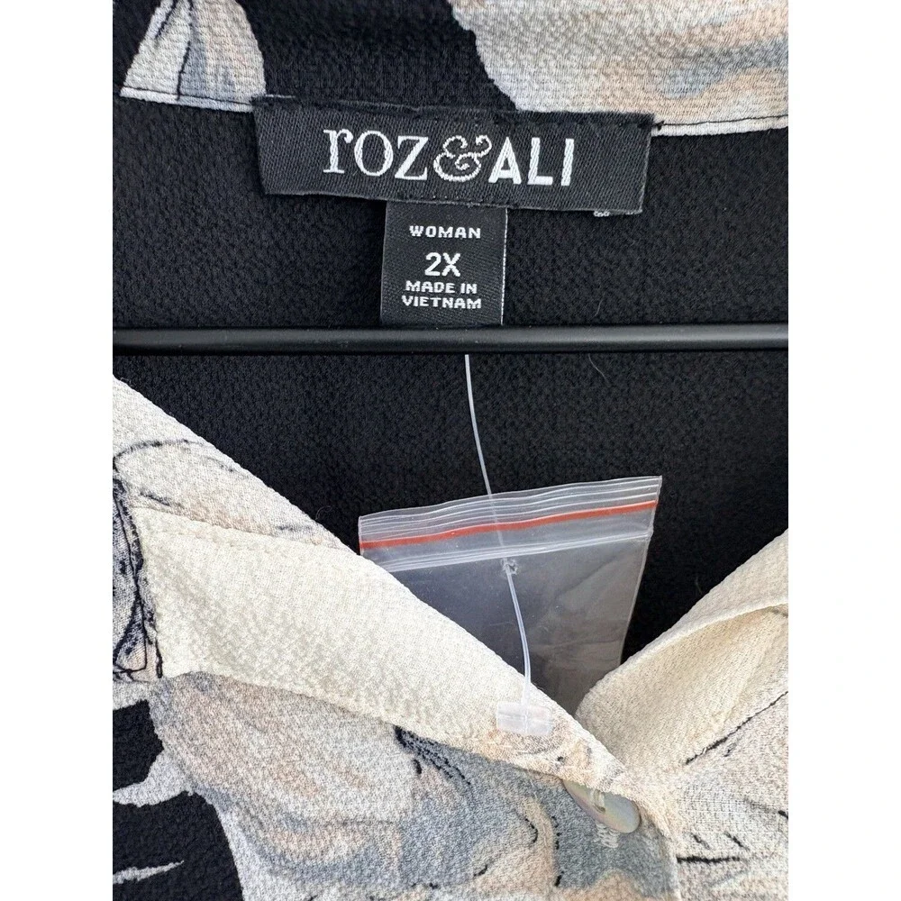 Roz & Ali Blouse Black Floral Tie Front Long Sleeve Button Top New - Picture 4 of 6